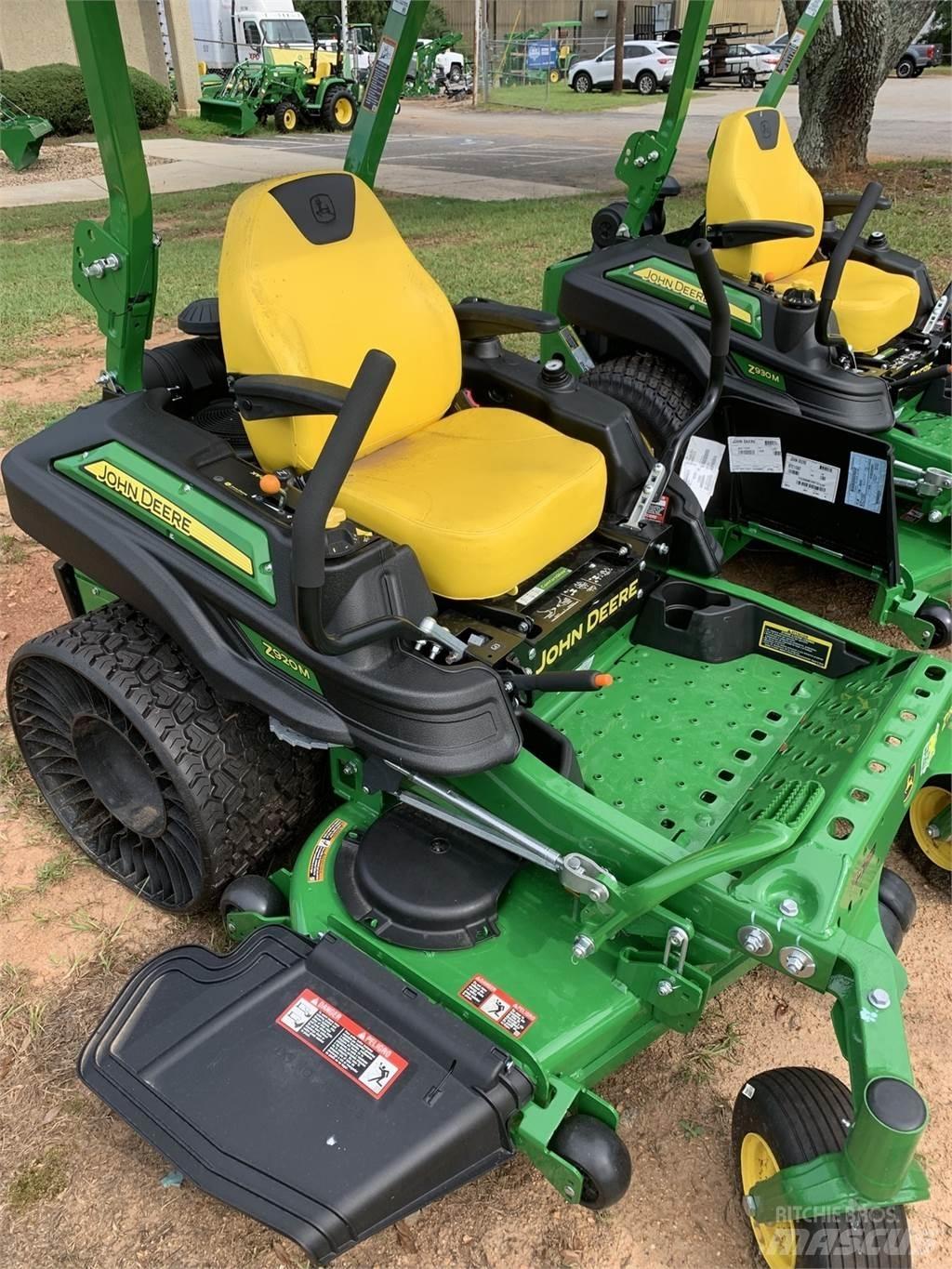 John Deere Z920M Zero turn mowers