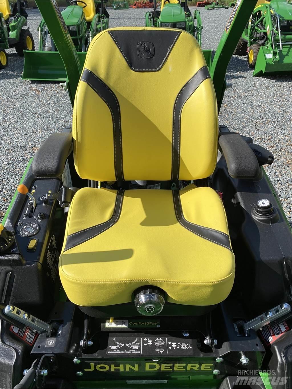 John Deere Z930M Zero turn mowers