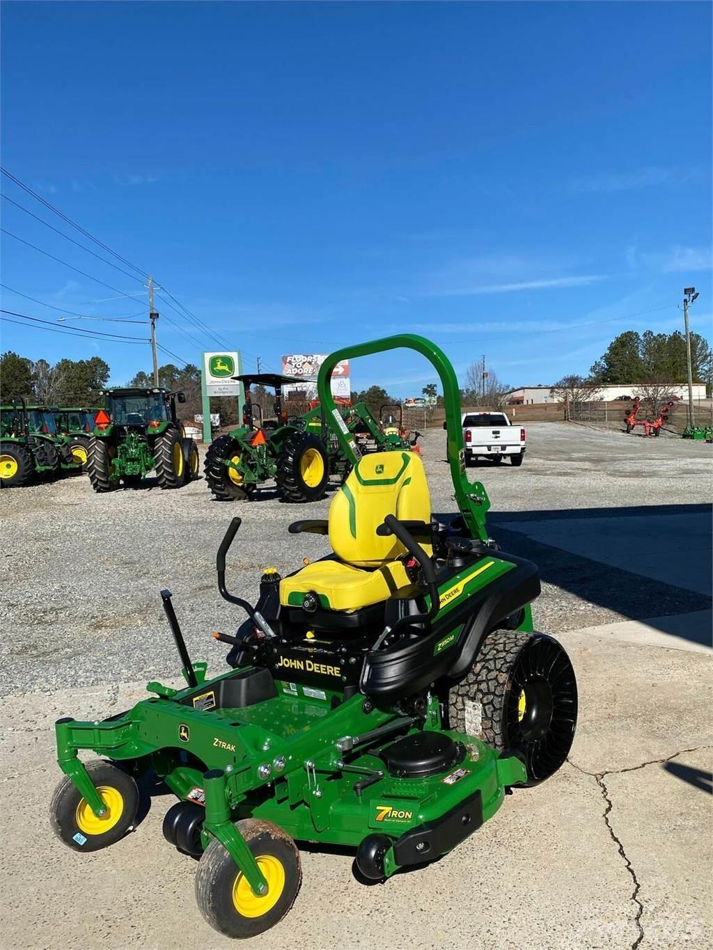 John Deere Z950M Zero turn mowers