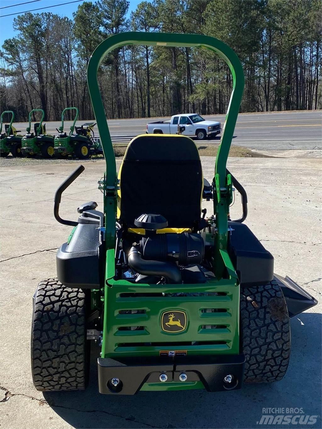 John Deere Z950M Zero turn mowers
