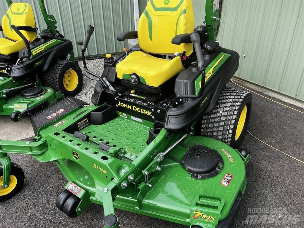 John Deere Z950R Zero turn mowers