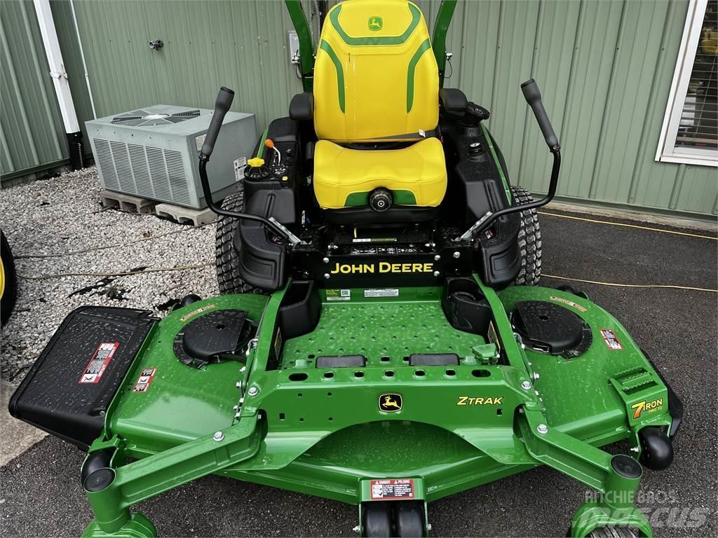 John Deere Z950R Zero turn mowers