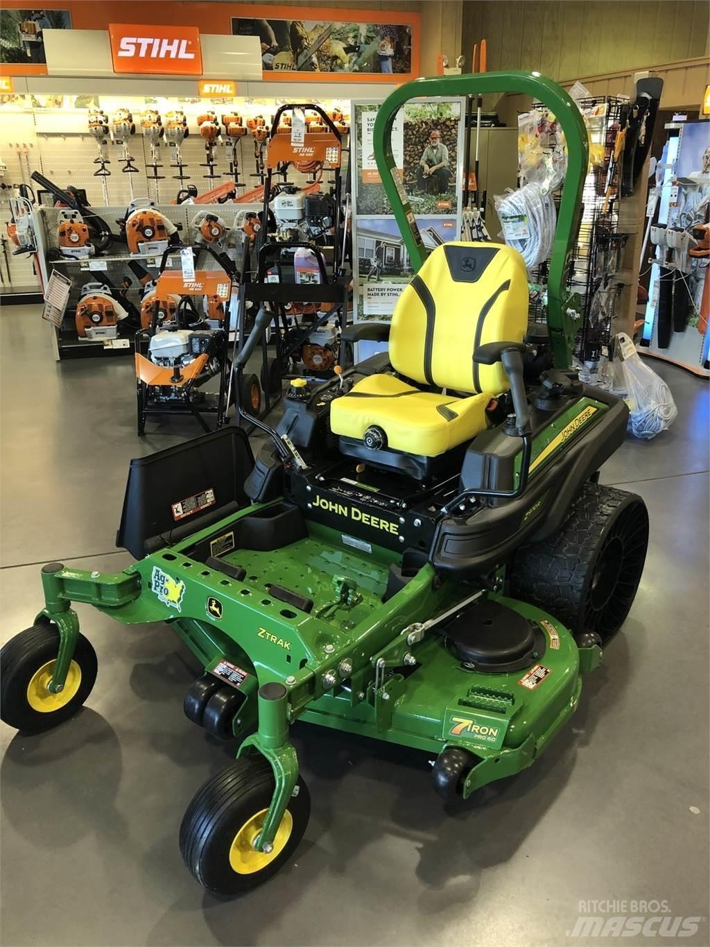 John Deere Z970R Riding mowers