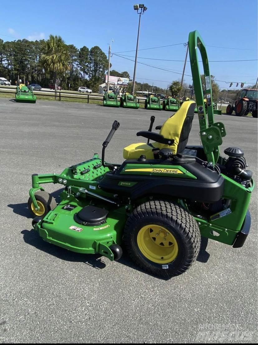 John Deere Z970R Zero turn mowers