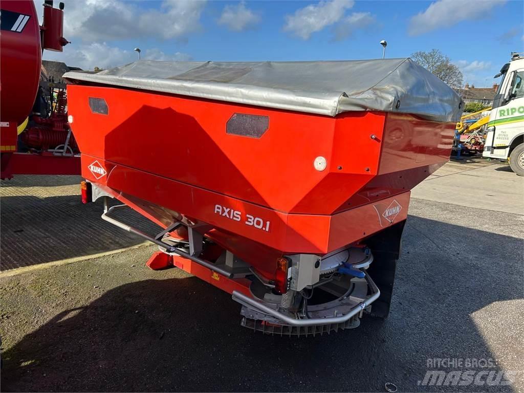 Kuhn Axis 30.1 Mineral spreaders