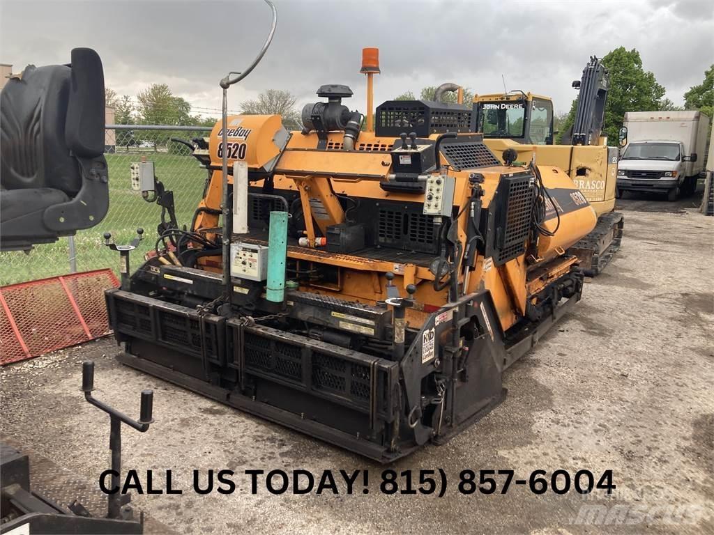 LeeBoy 8520 Asphalt pavers