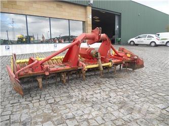 Pöttinger 3000 Harrows