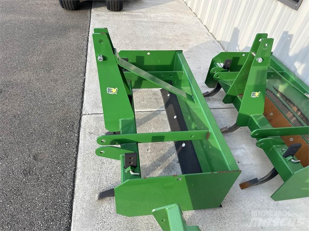 Titan 48 Farm machinery