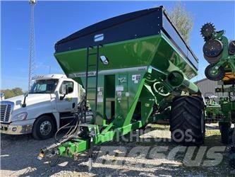 UNVERFERTH 1060 Grain / Silage Trailers