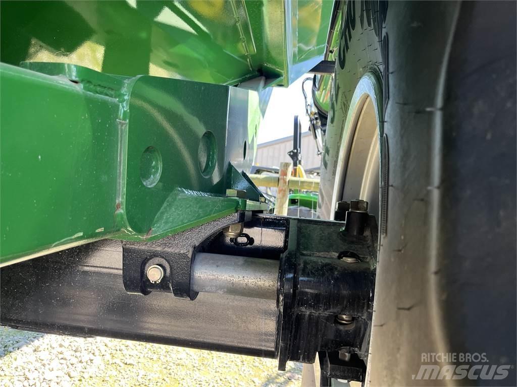 UNVERFERTH 1060 Grain / Silage Trailers