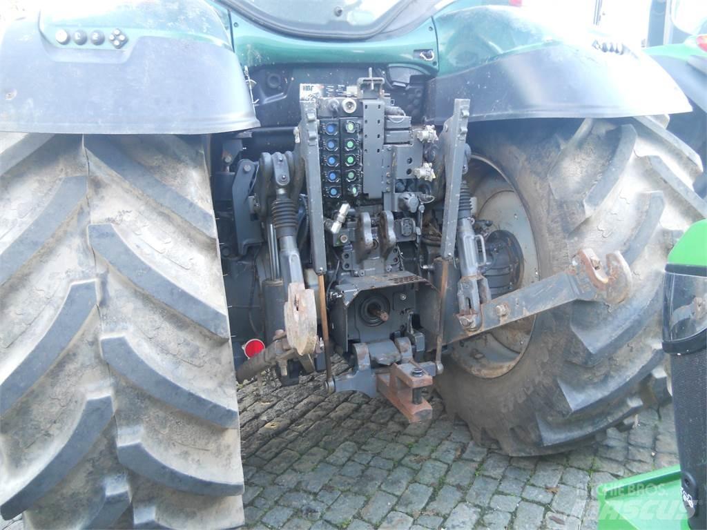 Valtra T174 Tractors