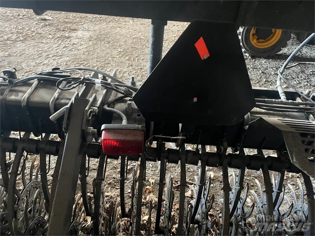 YETTER 3541 Other tillage machines and accessories