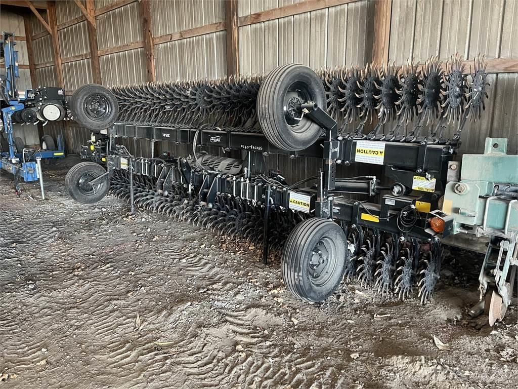 YETTER 3541 Other tillage machines and accessories
