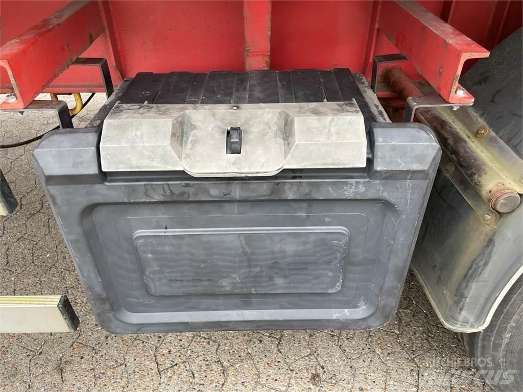 LAG  Other semi-trailers