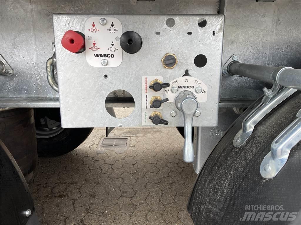  Seyit Usta Flatbed/Dropside semi-trailers