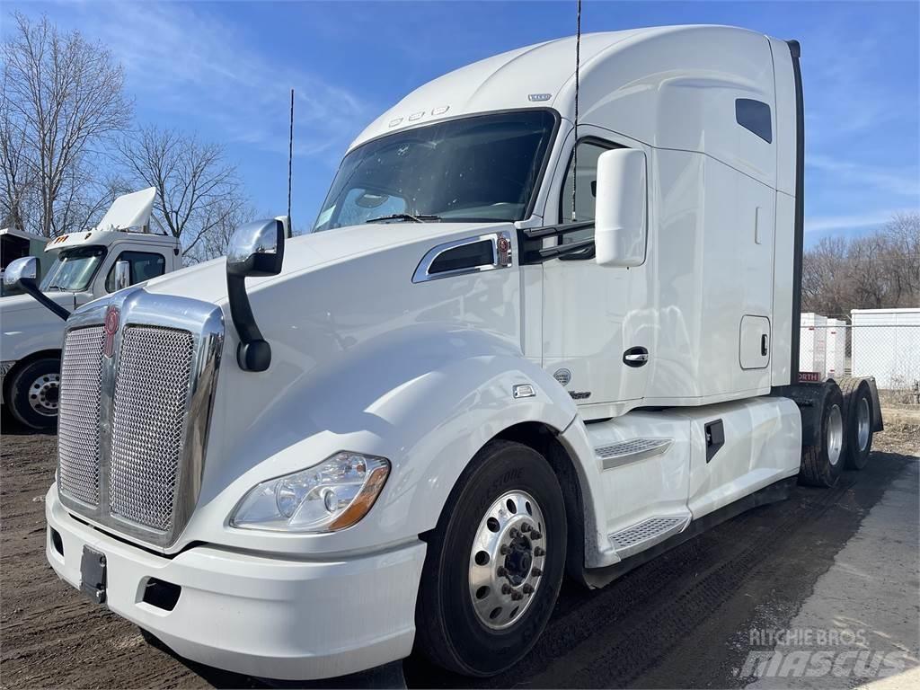 Kenworth T680 Prime Movers