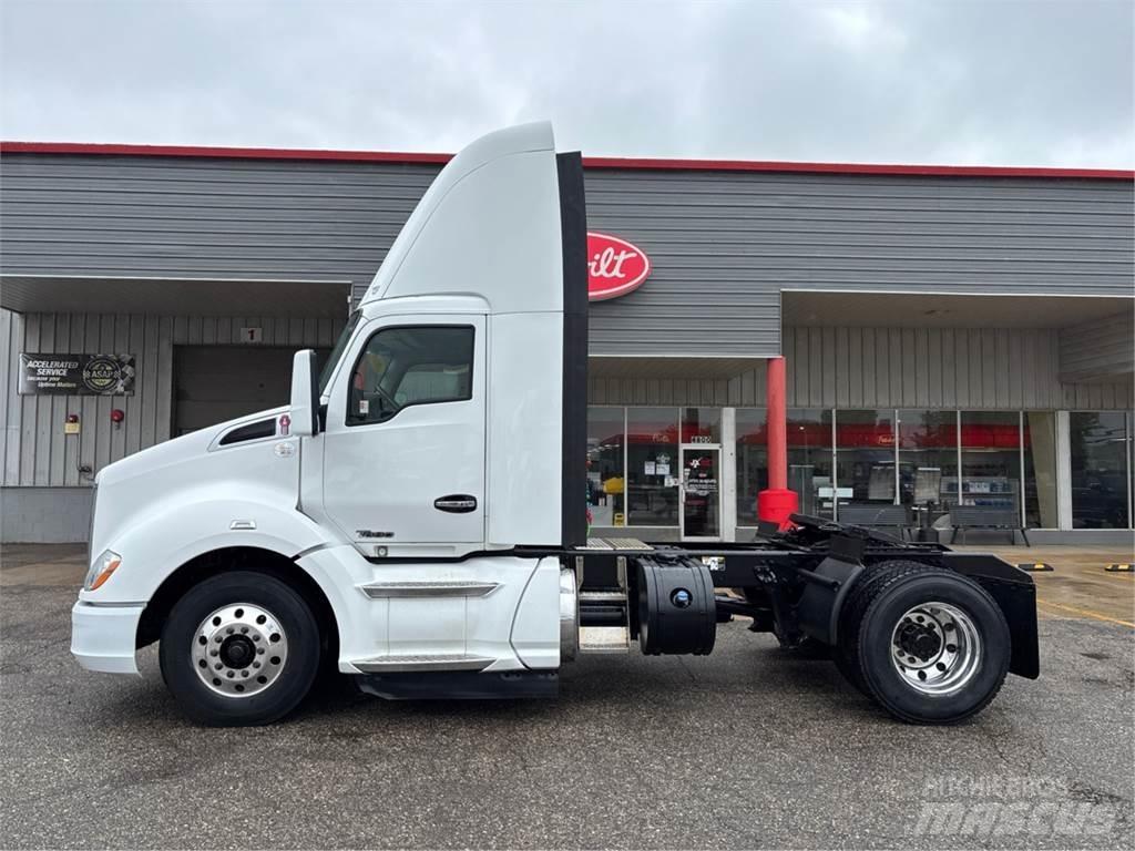 Kenworth T680 Prime Movers