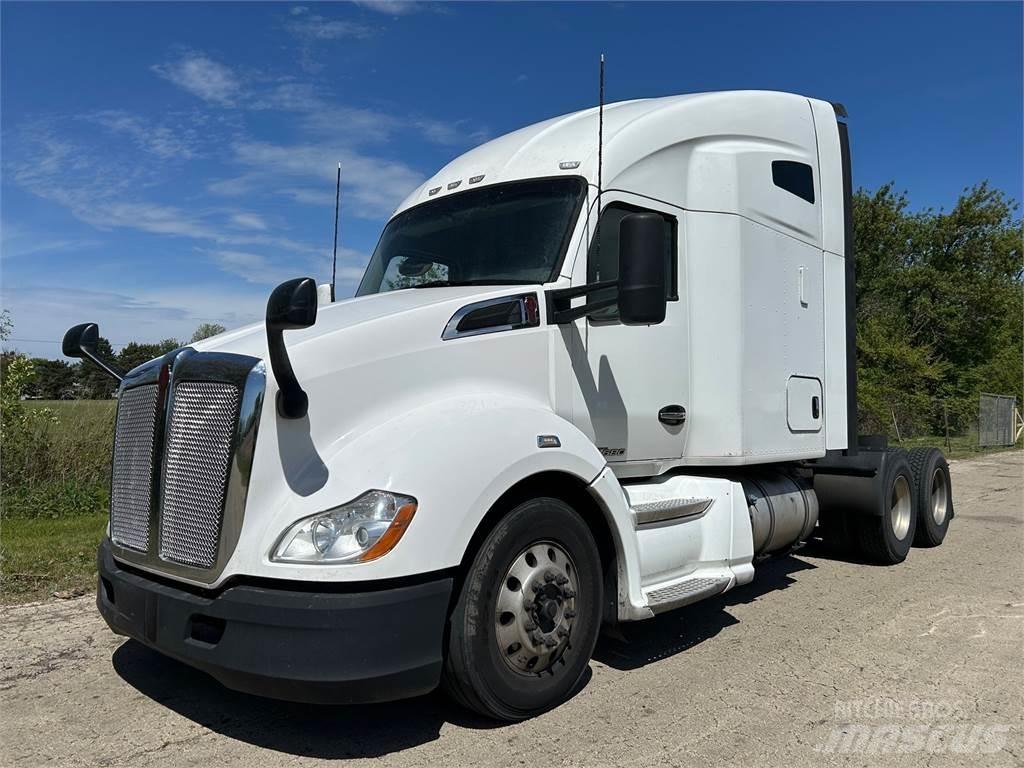 Kenworth T680 Prime Movers
