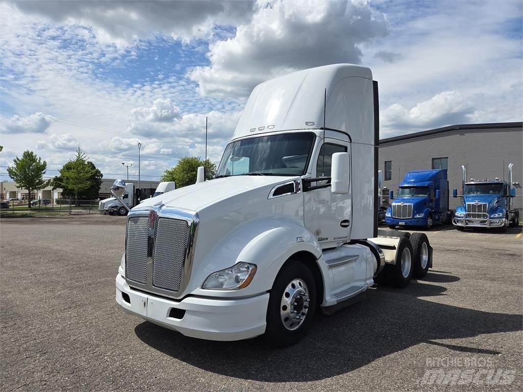 Kenworth T680 Prime Movers