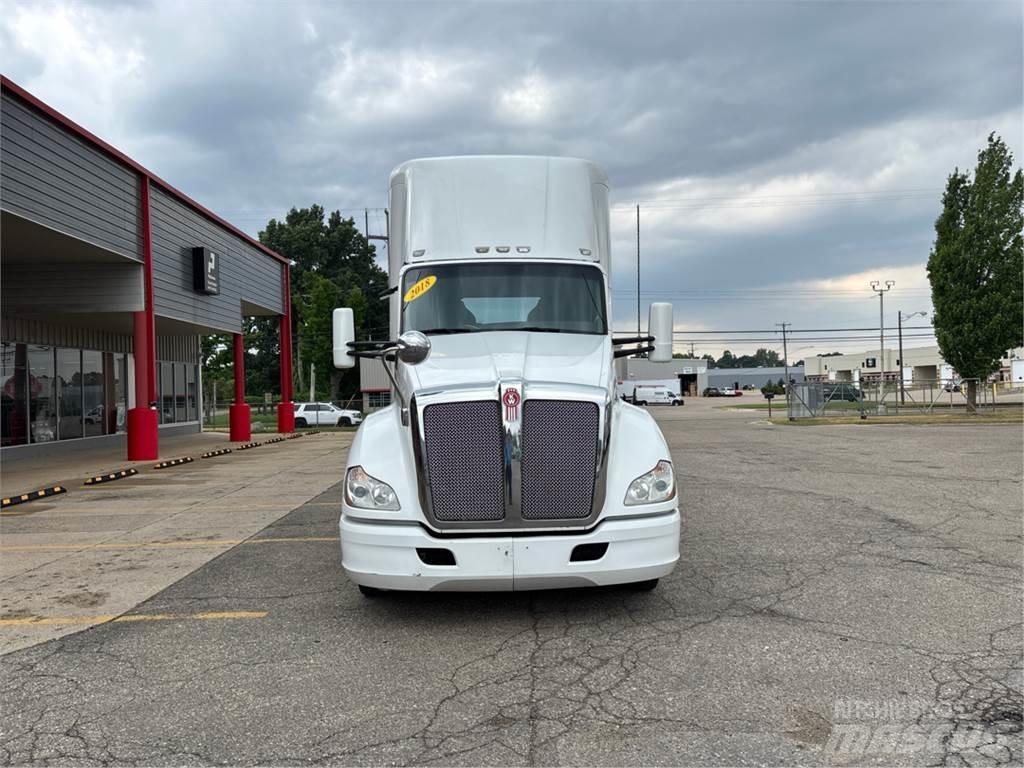 Kenworth T680 Prime Movers