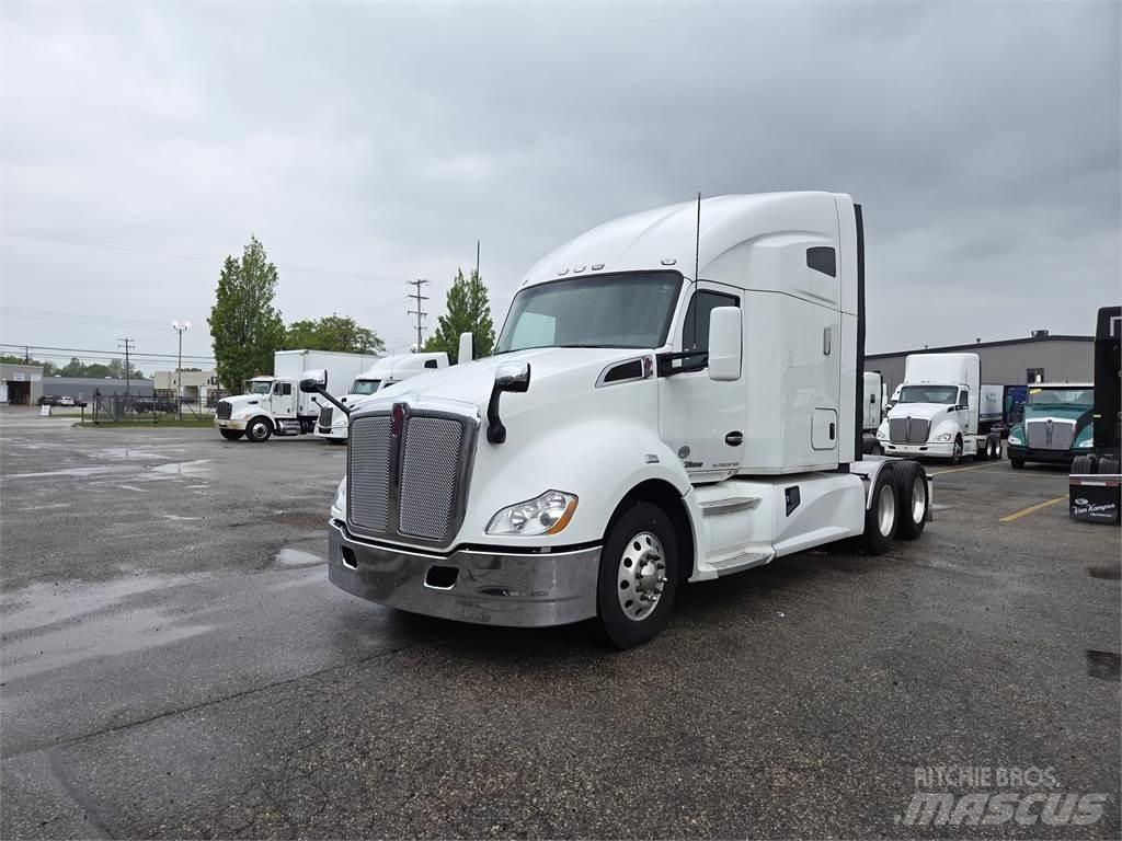 Kenworth T680 Prime Movers