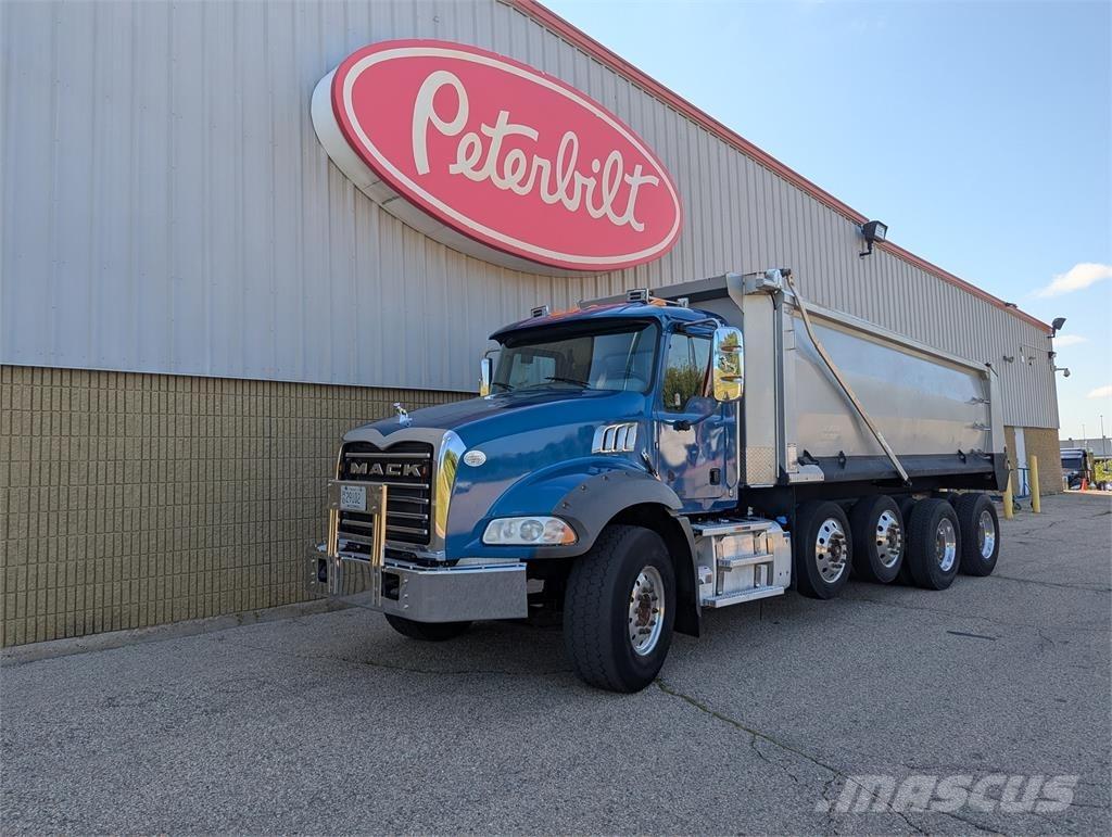 Mack GRANITE Other trucks