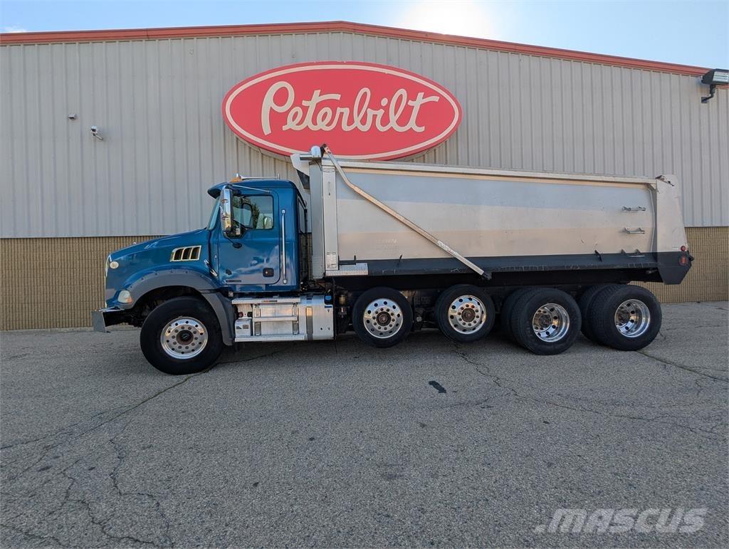 Mack GRANITE Other trucks