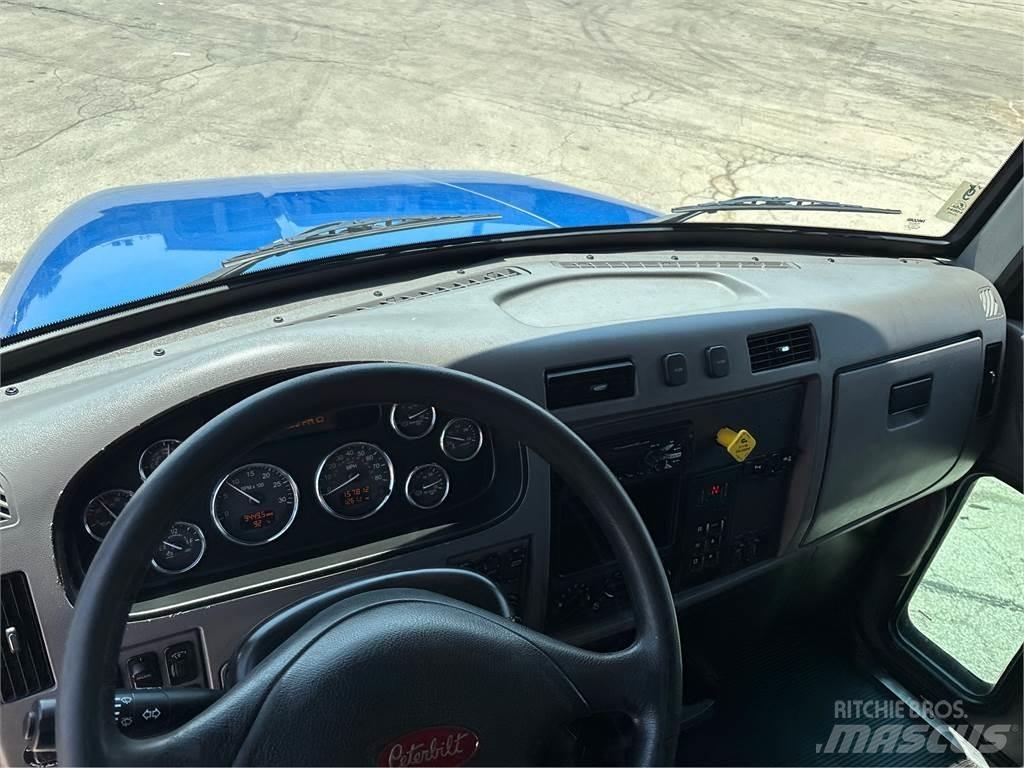Peterbilt 337 Other trucks