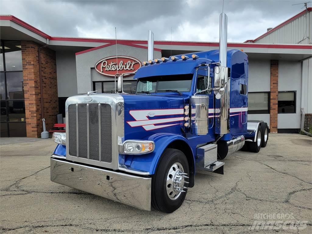 Peterbilt 389 Prime Movers