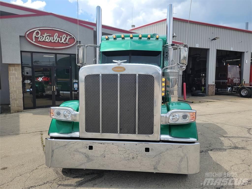 Peterbilt 389 Prime Movers