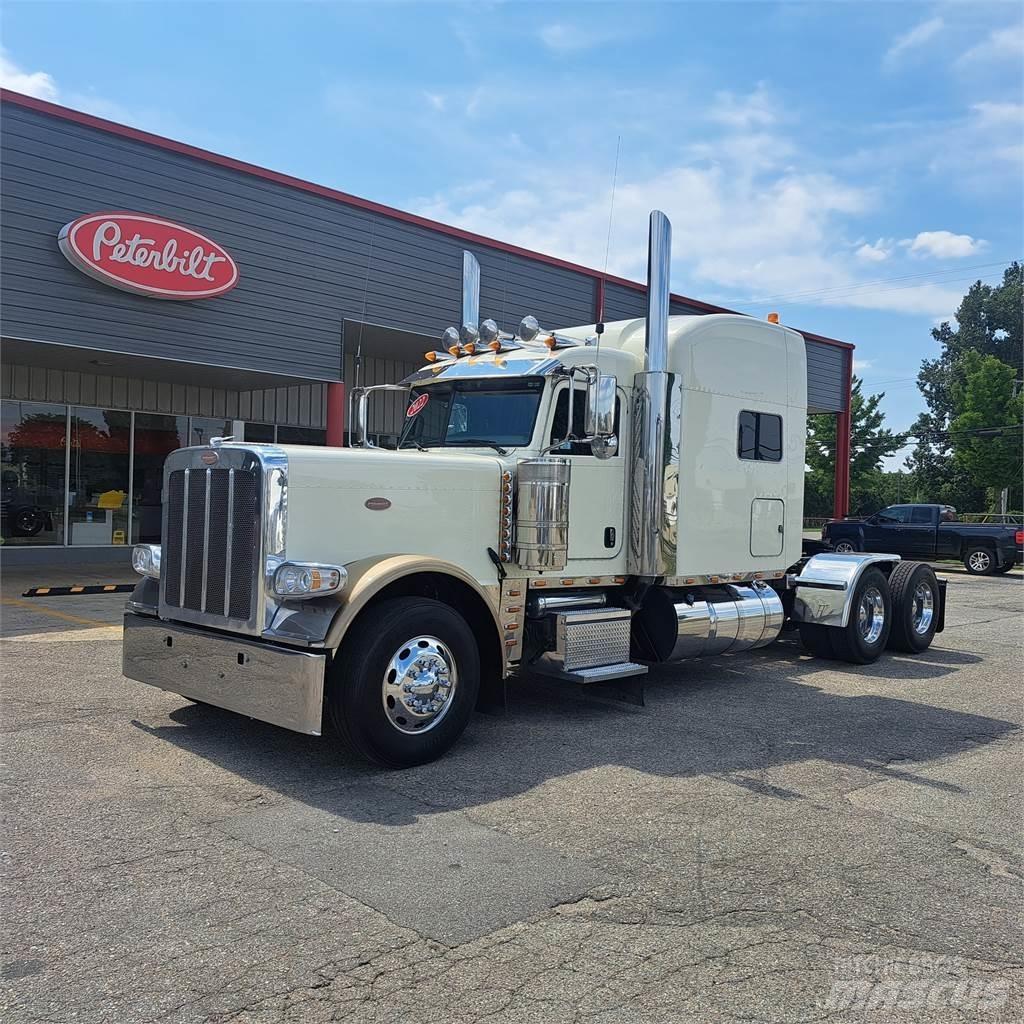 Peterbilt 389 Prime Movers