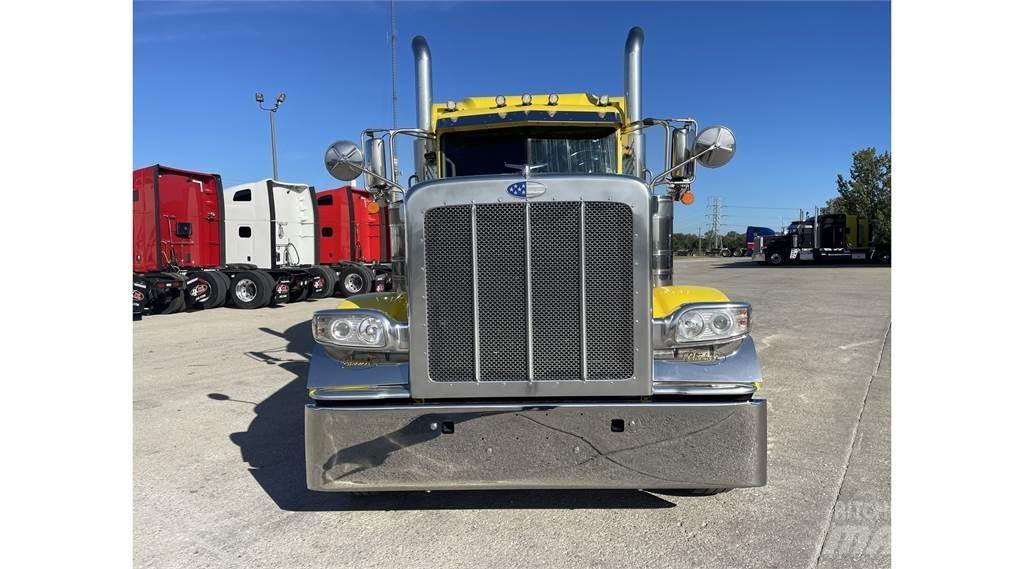 Peterbilt 389 Prime Movers