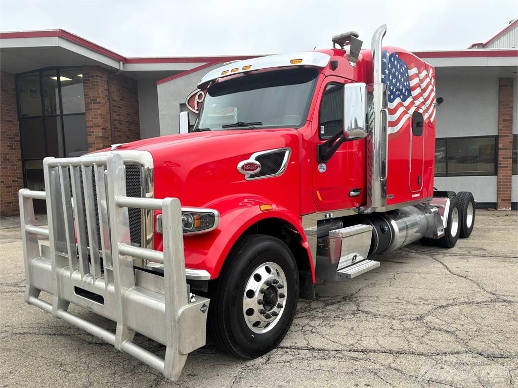 Peterbilt 567 Prime Movers