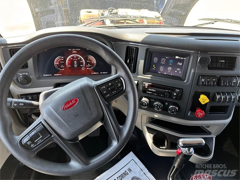 Peterbilt 567 Prime Movers