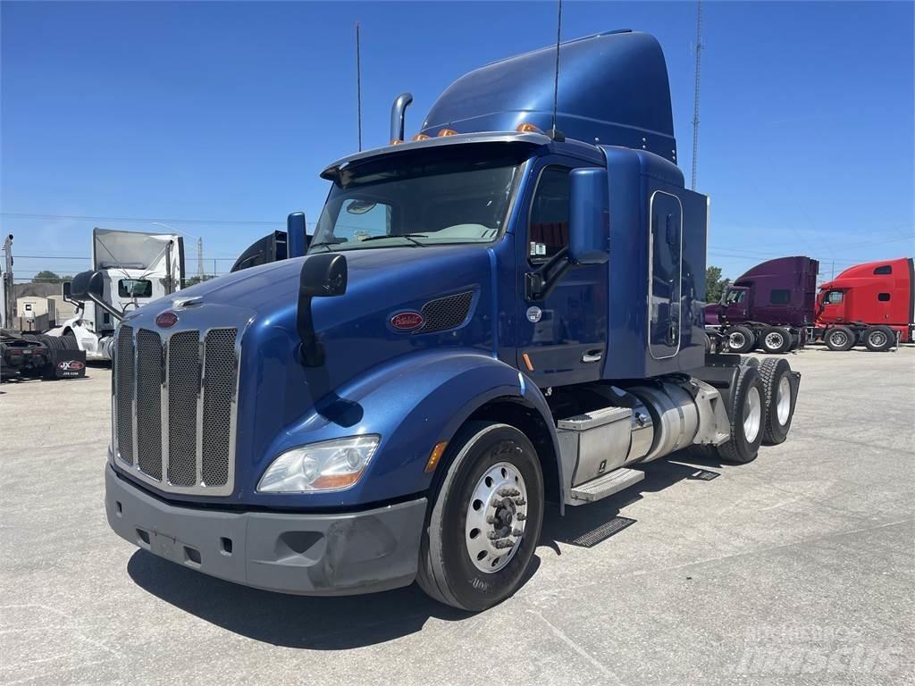 Peterbilt 579 Prime Movers