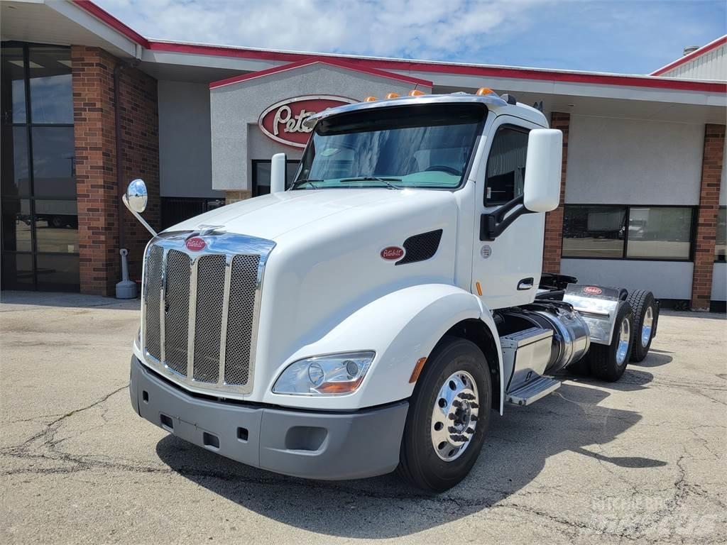 Peterbilt 579 Prime Movers