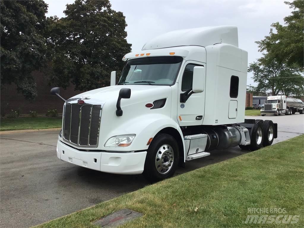 Peterbilt 579 Prime Movers