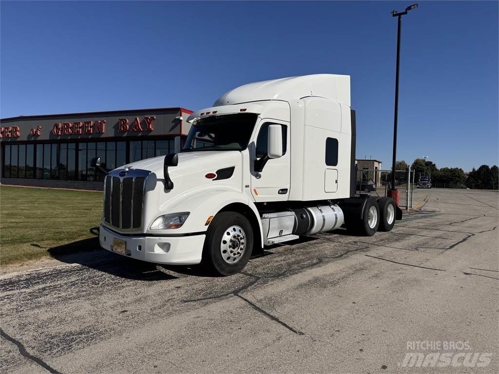 Peterbilt 579 Prime Movers