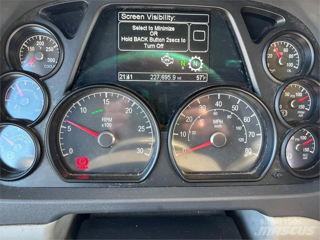 Peterbilt 579 Prime Movers