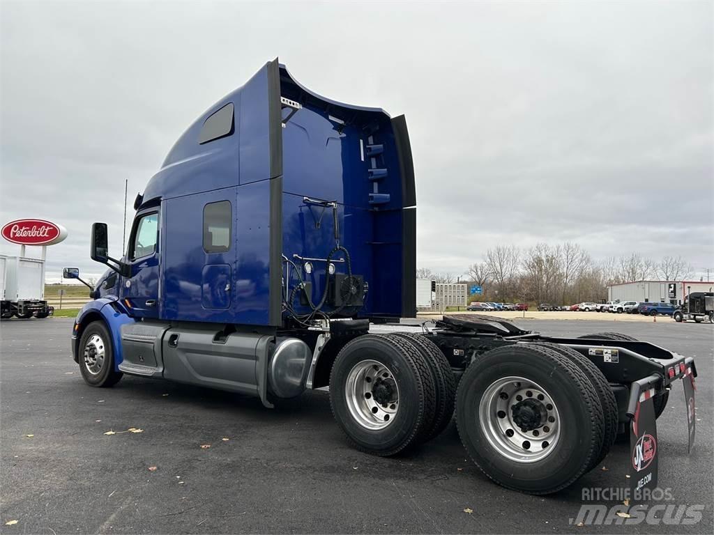 Peterbilt 579 Prime Movers