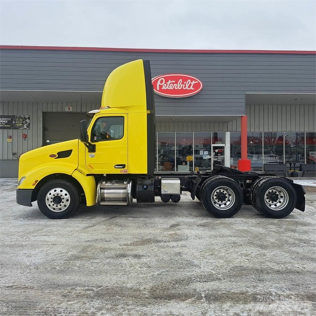 Peterbilt 579 Prime Movers