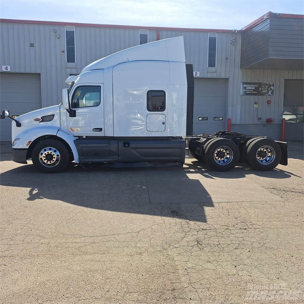 Peterbilt 579 Prime Movers