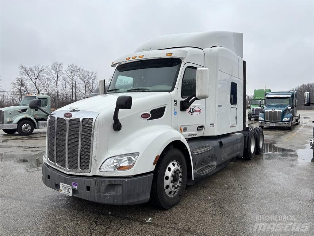 Peterbilt 579 Prime Movers