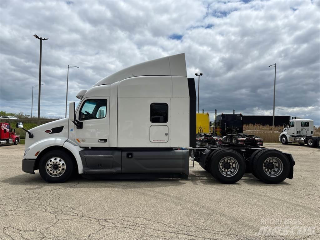 Peterbilt 579 Prime Movers