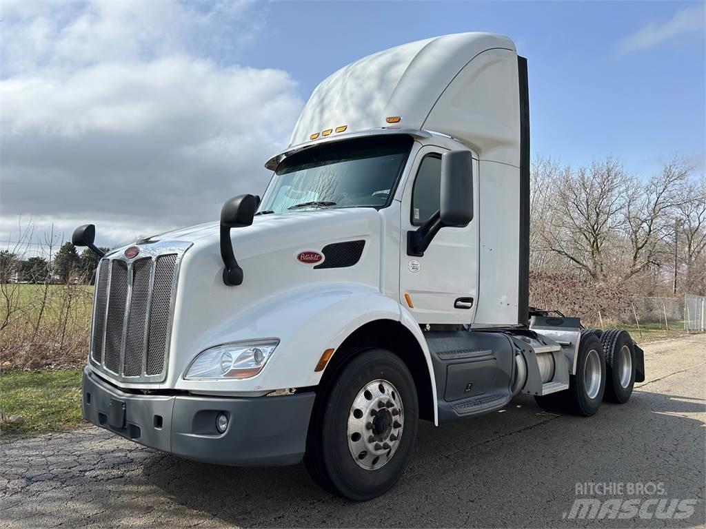 Peterbilt 579 Prime Movers