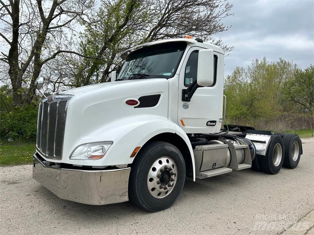 Peterbilt 579 Prime Movers