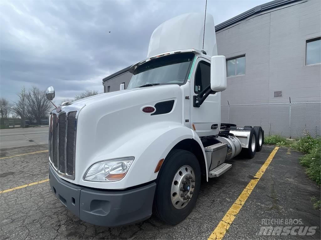 Peterbilt 579 Prime Movers