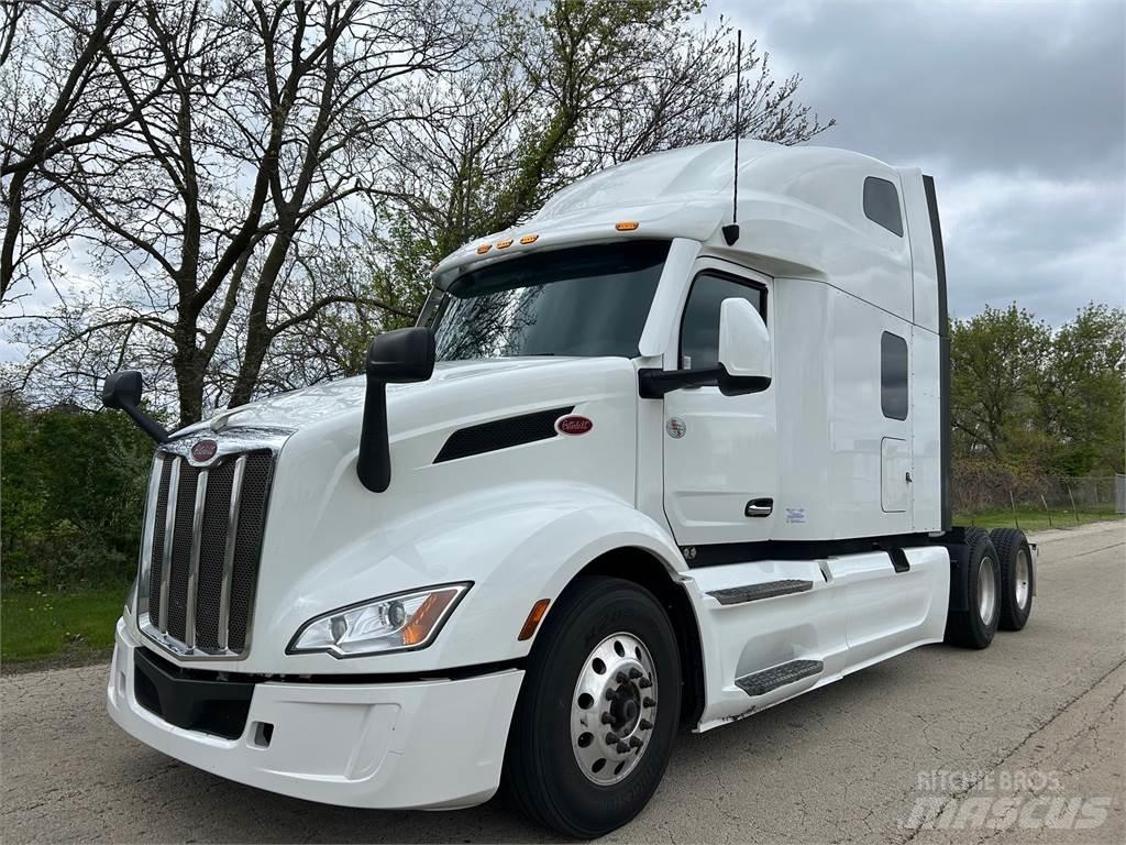 Peterbilt 579 Prime Movers