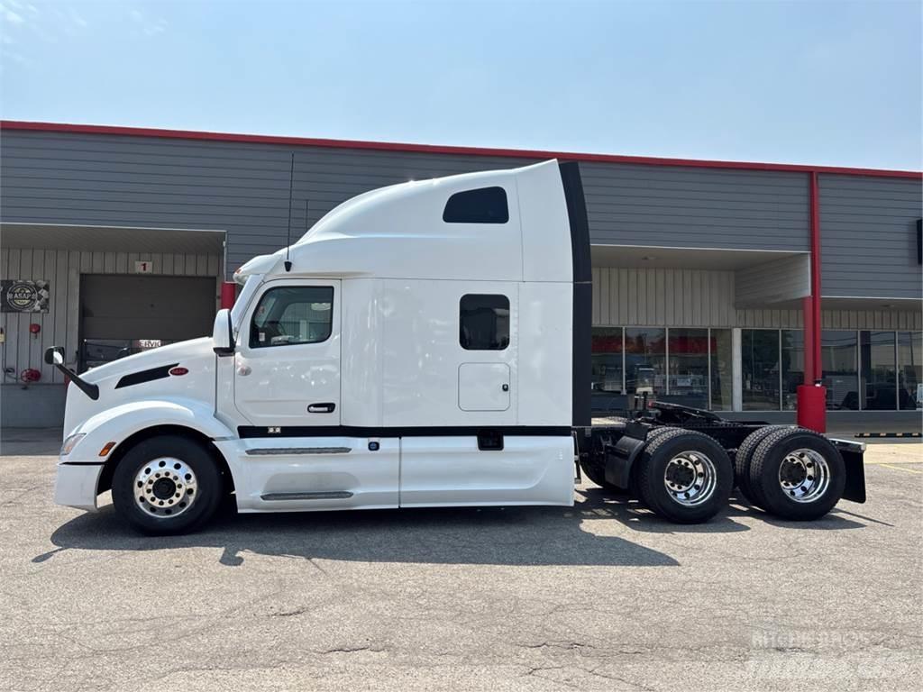 Peterbilt 579 Prime Movers