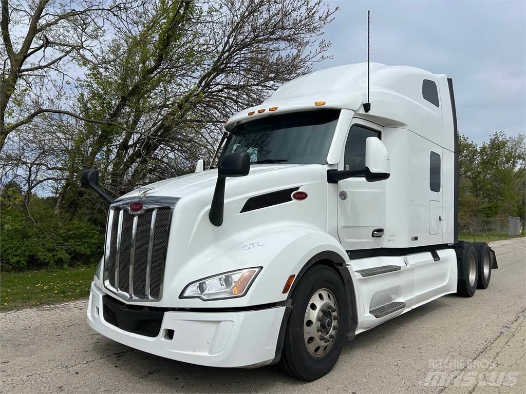 Peterbilt 579 Prime Movers
